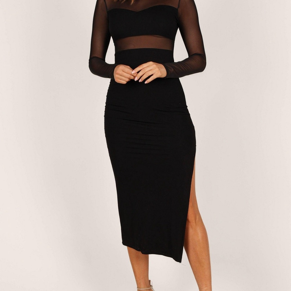 Petal and Pup Women’s Long Sleeve Midi Dresss